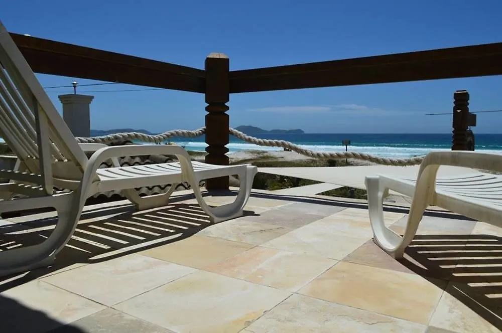 Pousada On Shore Cabo Frio 3*,
